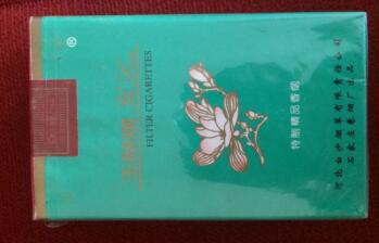探秘免税林海灵芝香烟，价格解析与独特风味体验